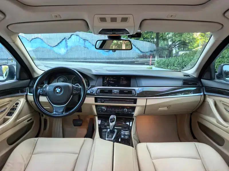 BMW 5 Series 2012 535Li Leading Edition — миниатюра 15