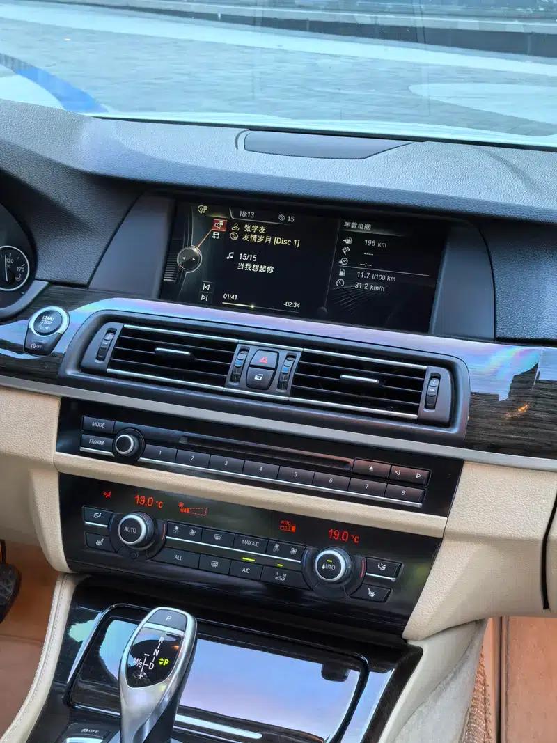 BMW 5 Series 2012 535Li Leading Edition — миниатюра 9