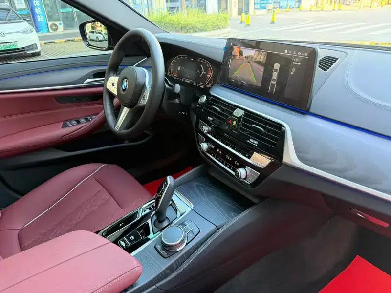 2023 BMW 5 Series Facelift 530Li Leading Edition M Sport Package — миниатюра 13