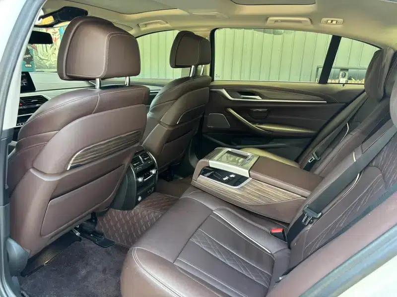 BMW 5 Series 2020 530Li Luxury Package — миниатюра 9
