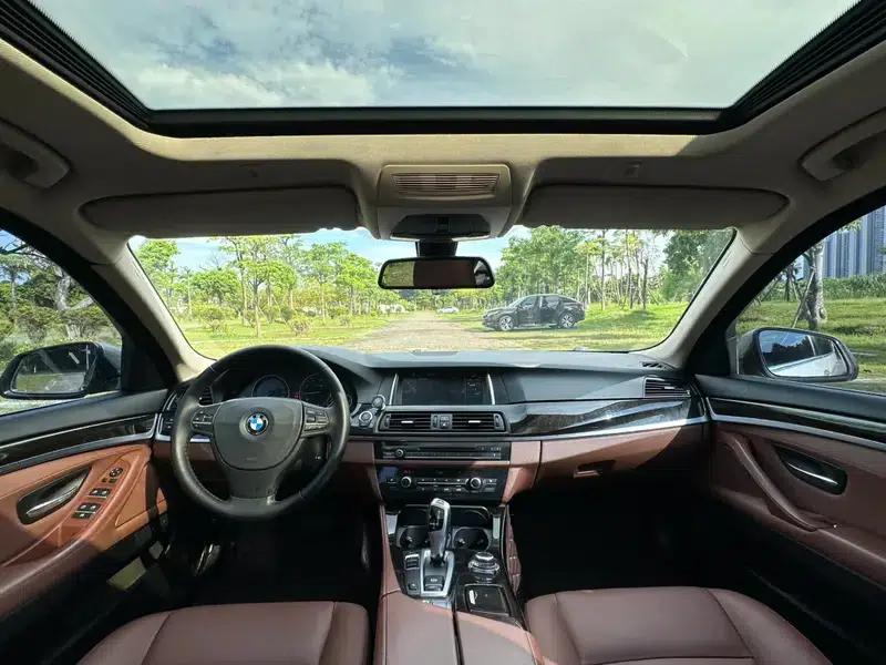 2014 BMW 5 Series 525Li Leading Edition — миниатюра 12