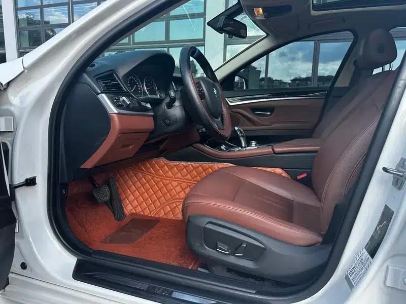 BMW 5 Series 2017 525Li Leading Edition — миниатюра 13