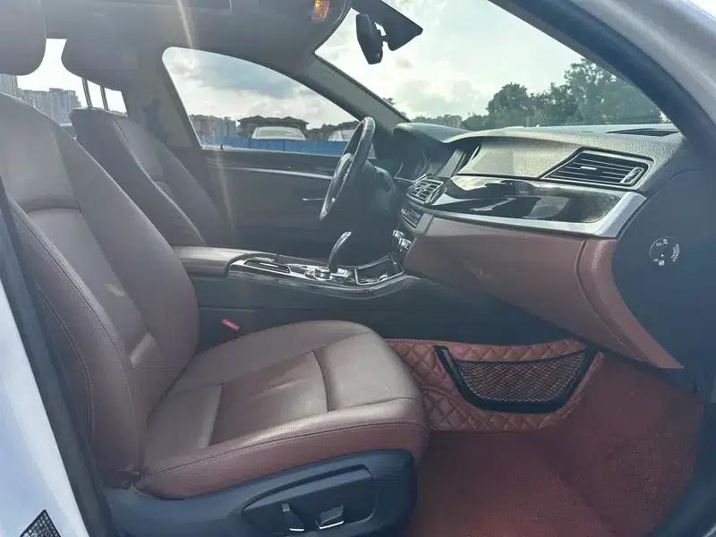 BMW 5 Series 2017 525Li Leading Edition — миниатюра 14