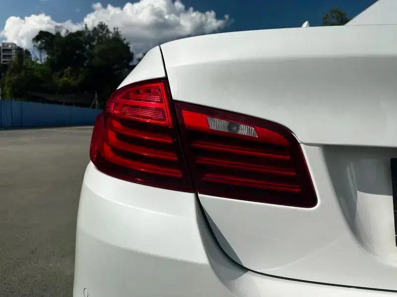 BMW 5 Series 2017 525Li Leading Edition — миниатюра 8