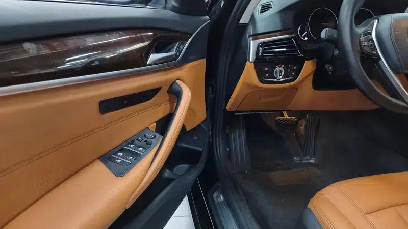 BMW 5 Series 2018 528Li Launch Special Edition — миниатюра 24