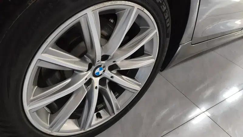 BMW 5 Series 2018 528Li Launch Special Edition — миниатюра 7