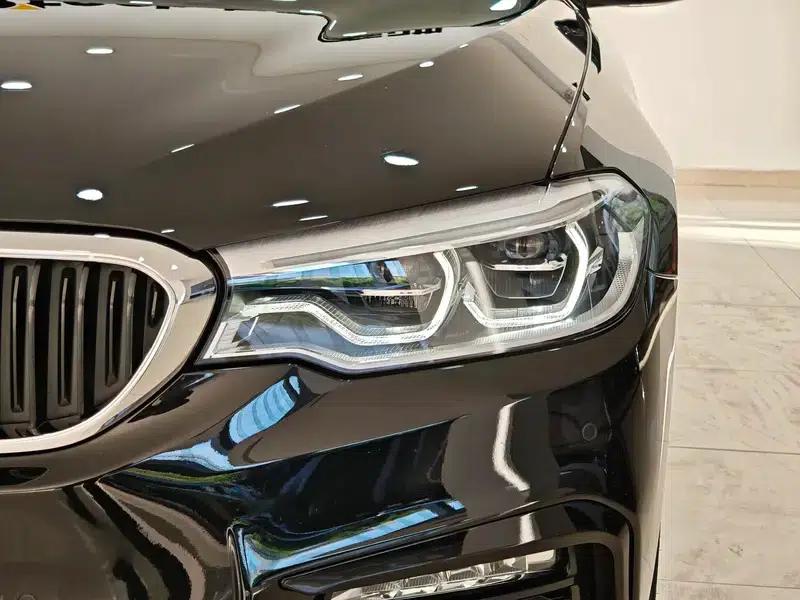 2018 BMW 5 Series Facelift 530Li Leading Edition M Sport Package — миниатюра 7