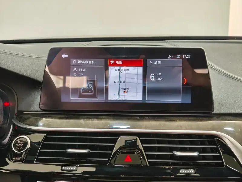 2018 BMW 5 Series Facelift 530Li Leading Edition M Sport Package — миниатюра 10