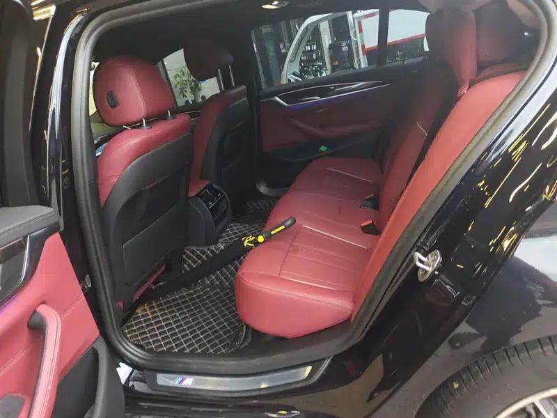 2021 BMW 5 Series 525Li M Sport Package — миниатюра 9