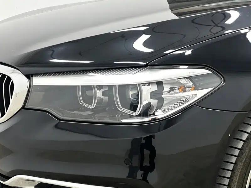 2020 BMW 5 Series 525Li Luxury Package — миниатюра 12