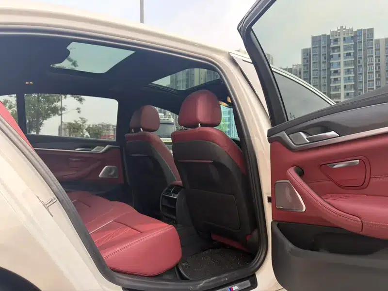 2023 BMW 5 Series 530Li Leading Edition M Sport Package — миниатюра 17