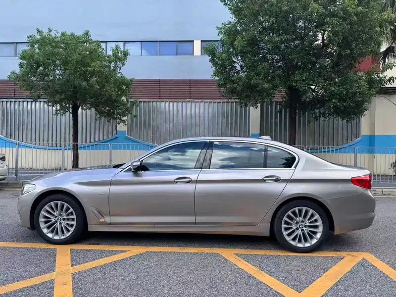 2018 BMW 5 Series 530Li Leading Luxury Package — миниатюра 4