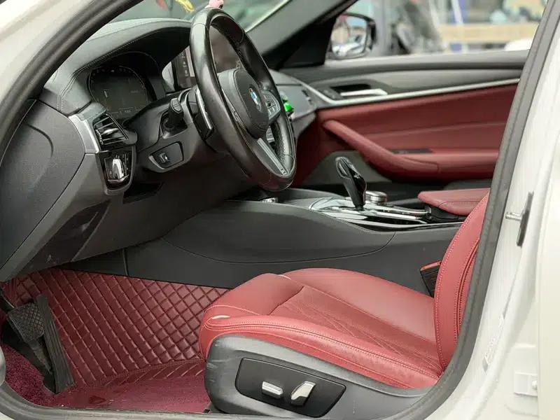 2023 BMW 5 Series 530Li Leading Luxury Package — миниатюра 15
