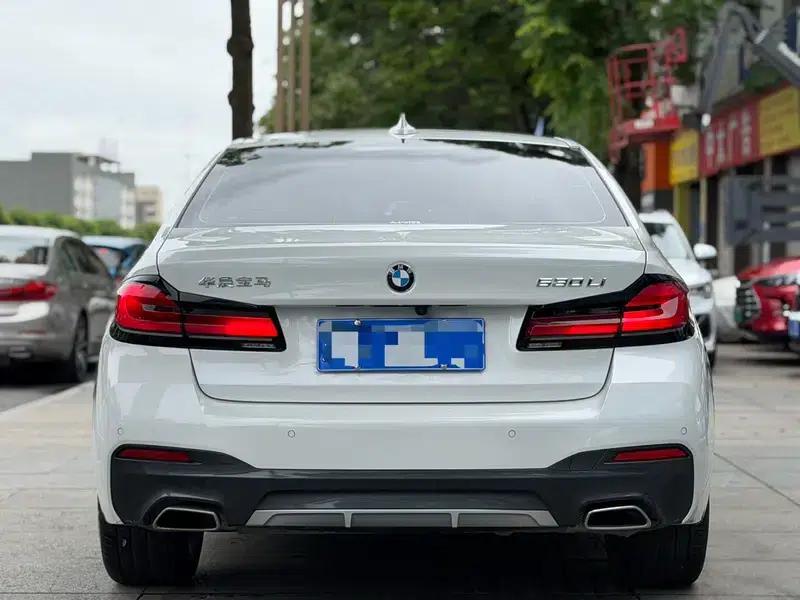 2023 BMW 5 Series 530Li Leading Luxury Package — миниатюра 4