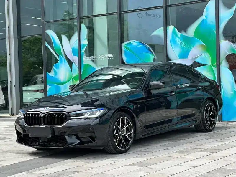 2018 BMW 5 Series 530Li Leading Edition M Sport Package — миниатюра 1