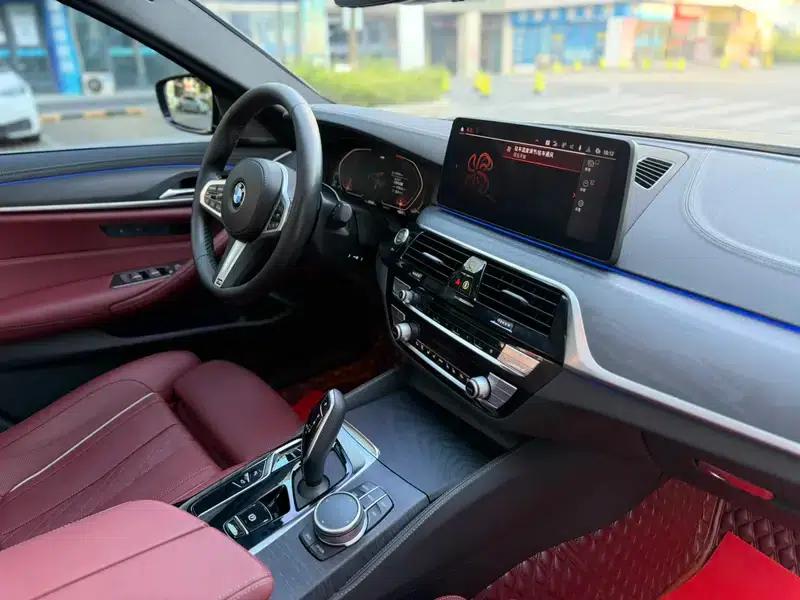 2022 BMW 5 Series Facelift 530Li Luxury M Sport Package — миниатюра 11