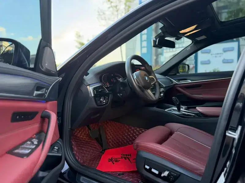 2022 BMW 5 Series Facelift 530Li Luxury M Sport Package — миниатюра 17