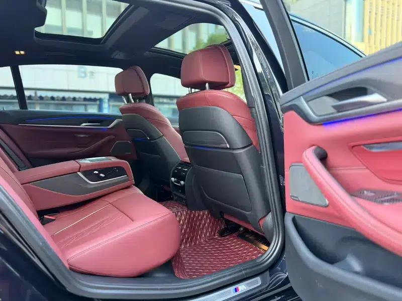 2022 BMW 5 Series Facelift 530Li Luxury M Sport Package — миниатюра 9