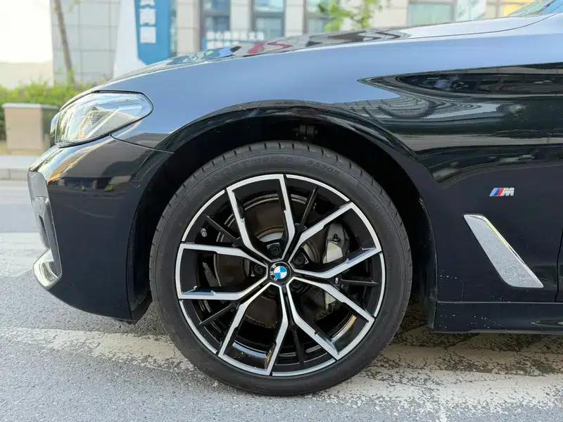 2022 BMW 5 Series Facelift 530Li Luxury M Sport Package — миниатюра 10