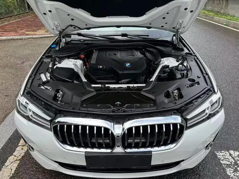 2023 BMW 5 Series 530Li Leading Luxury Package — миниатюра 11