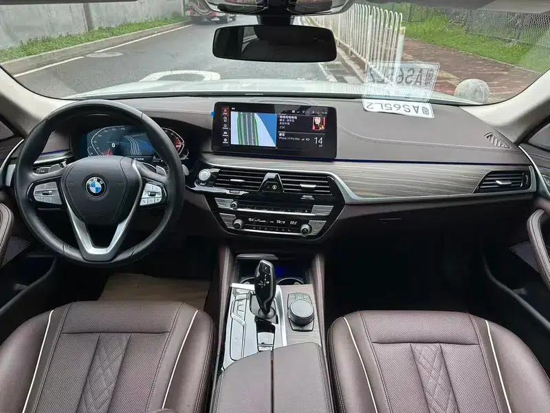 2023 BMW 5 Series 530Li Leading Luxury Package — миниатюра 13