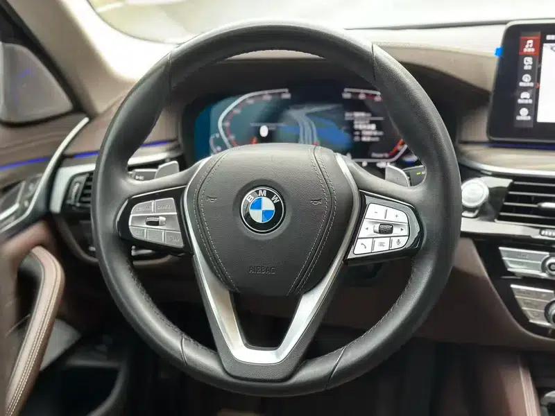 2023 BMW 5 Series 530Li Leading Luxury Package — миниатюра 16