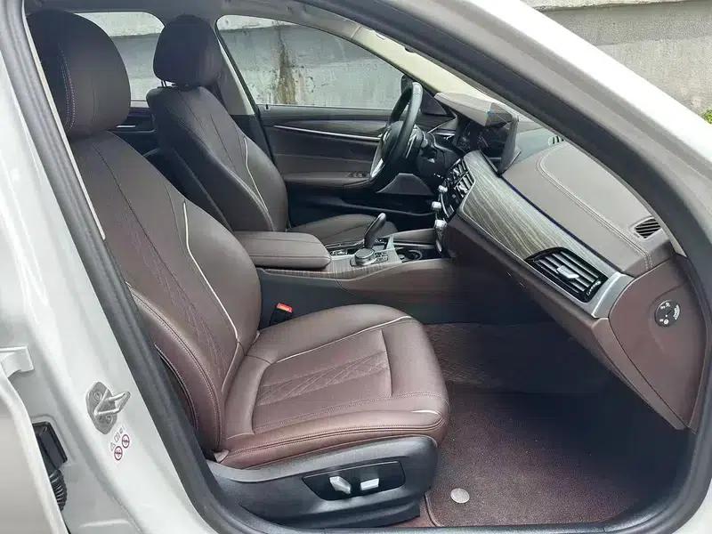 2023 BMW 5 Series 530Li Leading Luxury Package — миниатюра 19
