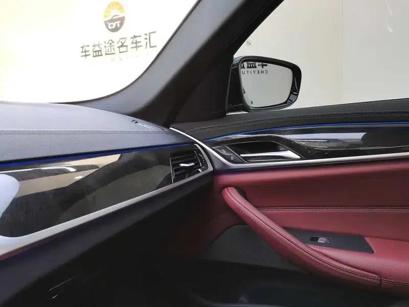 BMW 5 Series 2022 Facelift 525Li M Sport Package — миниатюра 10