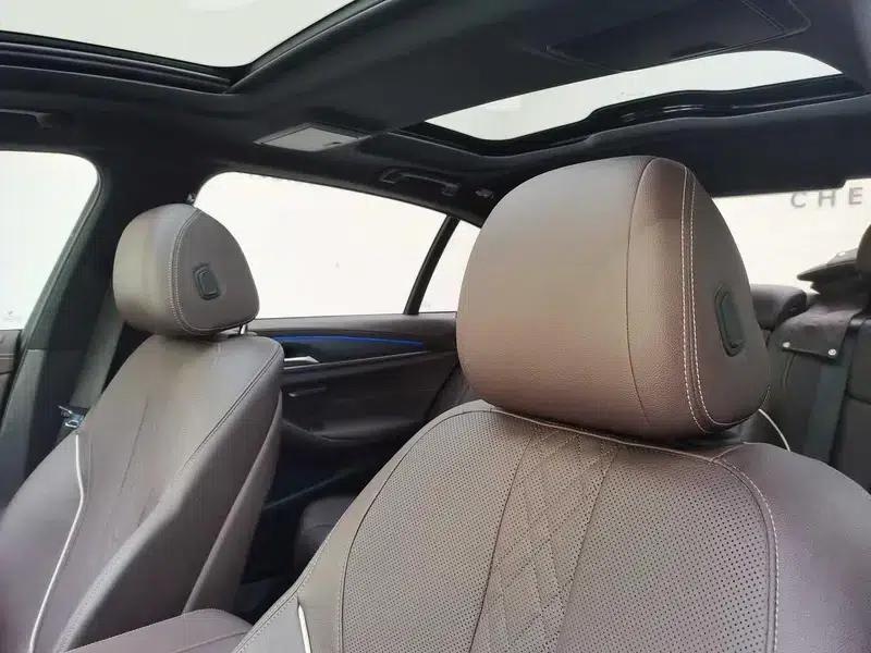 2021 BMW 5 Series Facelift 530Li xDrive M Sport Package — миниатюра 16