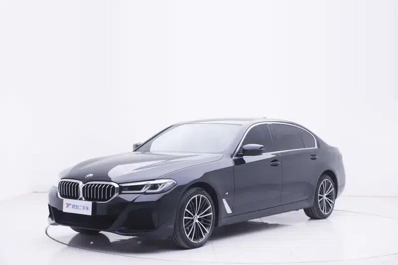 2021 BMW 5 Series Facelift 530Li Leading Edition M Sport Package — миниатюра 1