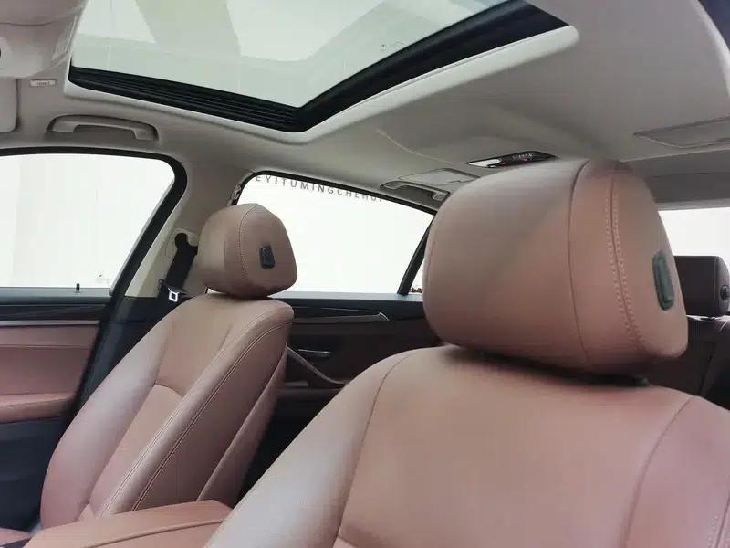 2014 BMW 5 Series 520Li Elegant Edition — миниатюра 12