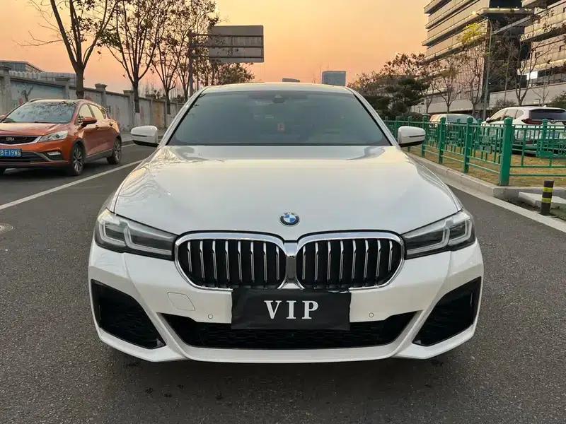 BMW 5 Series 2022 Facelift 525Li M Sport Package — миниатюра 2