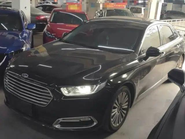Ford Taurus 2015 EcoBoost 245 Luxury Model