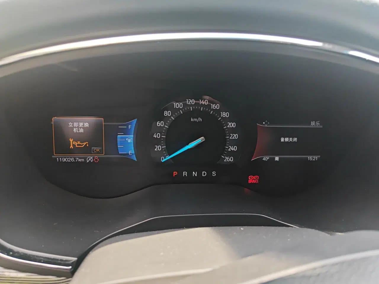 Ford Taurus 2017 EcoBoost 245 Luxury Model — миниатюра 11