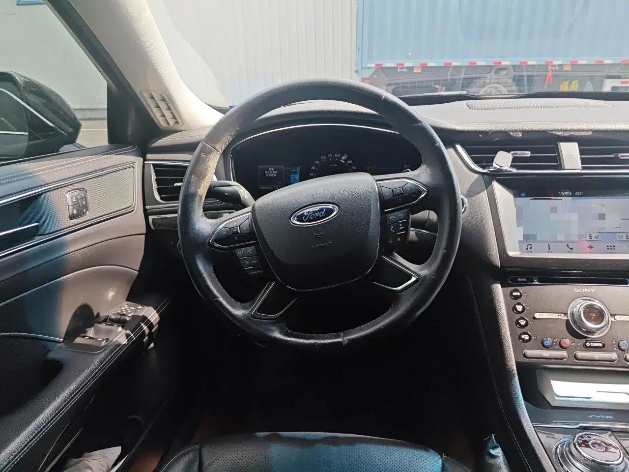 Ford Taurus 2017 EcoBoost 245 Luxury Model — миниатюра 10