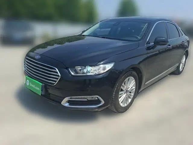 Ford Taurus 2015 EcoBoost 245 Fashion Edition