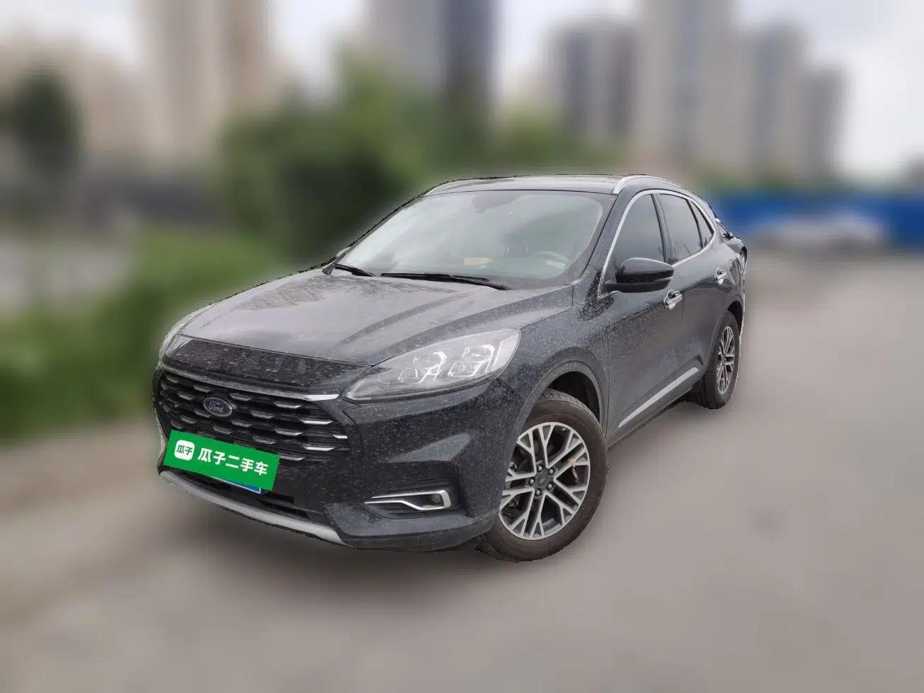 Ford Escape 2020 EcoBoost 245 Four-Wheel Drive Titanium Edition — миниатюра 1