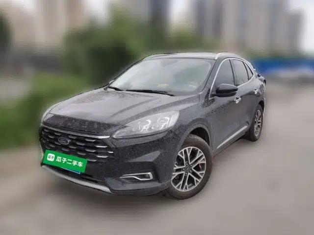 Ford Escape 2020 EcoBoost 245 Four-Wheel Drive Titanium Edition