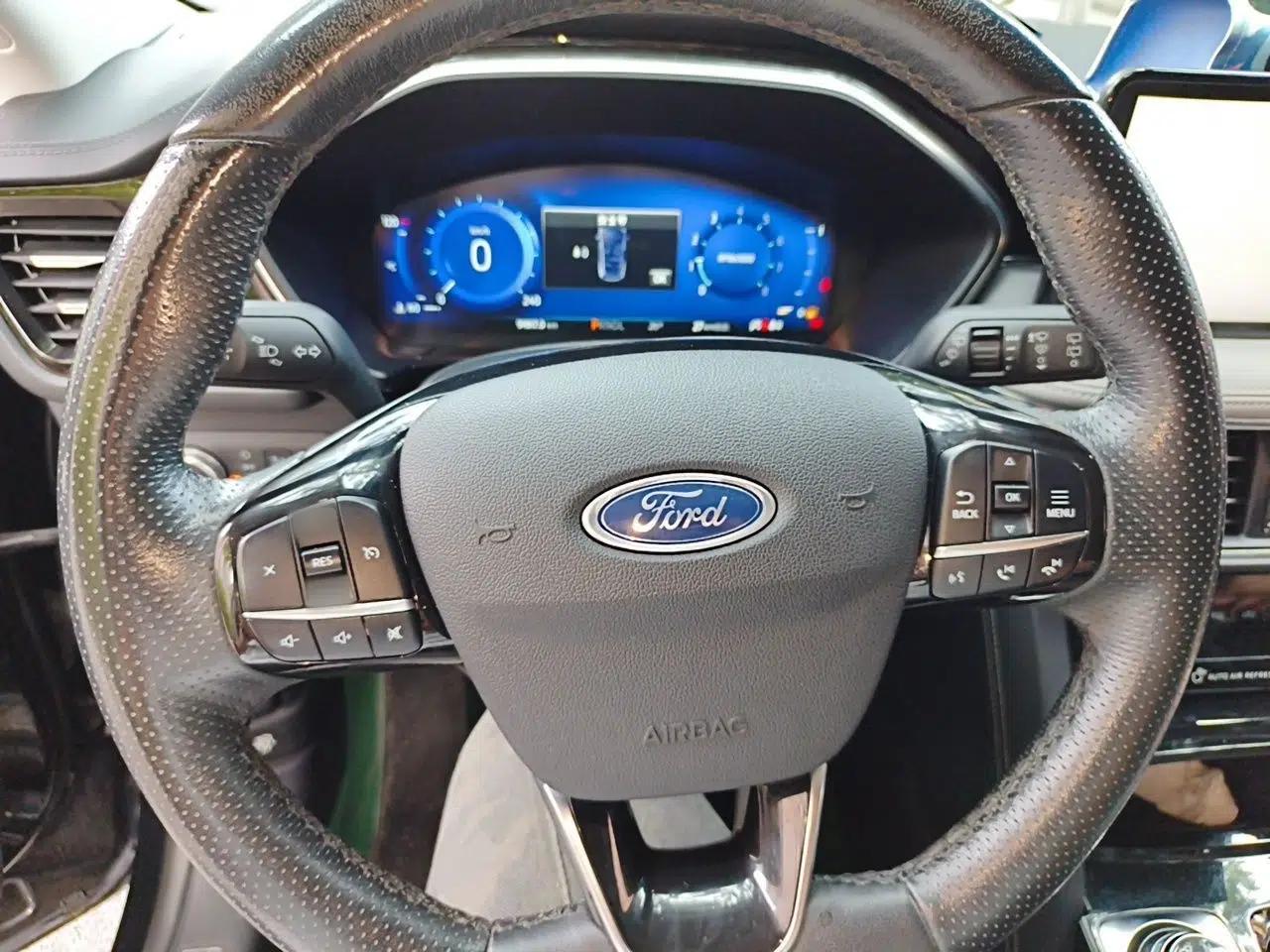Ford Escape 2020 EcoBoost 245 Two-Wheel Drive Smart & Enjoyment Model — миниатюра 10