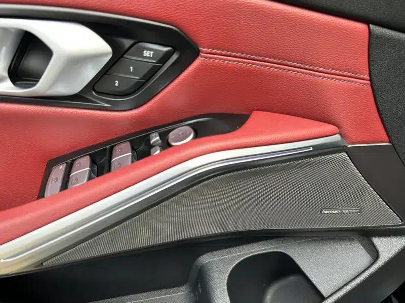 2022 BMW 3 Series 325i M Sport Shadow Edition — миниатюра 12