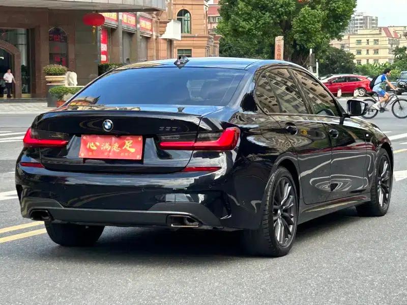 2022 BMW 3 Series 325i M Sport Shadow Edition — миниатюра 7