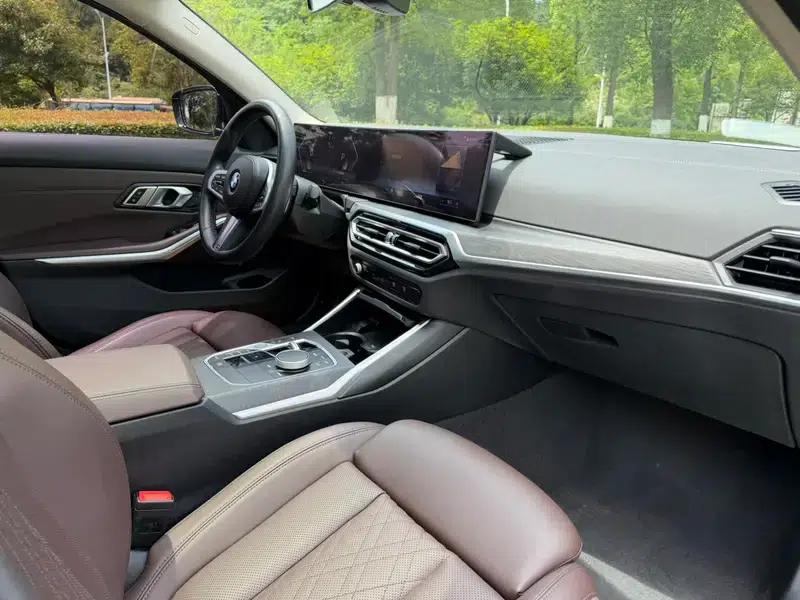 2023 BMW 3 Series 325i M Sport Package — миниатюра 12