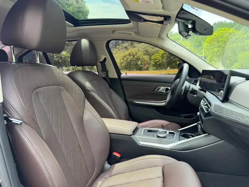 2023 BMW 3 Series 325i M Sport Package — миниатюра 14
