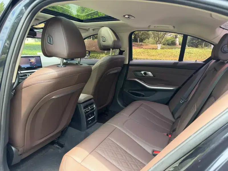 2023 BMW 3 Series 325i M Sport Package — миниатюра 15