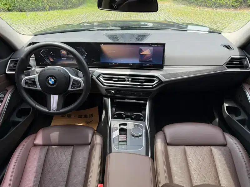 2023 BMW 3 Series 325i M Sport Package — миниатюра 8