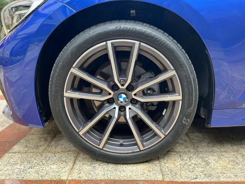 2020 BMW 3 Series 325Li M Sport Package — миниатюра 13