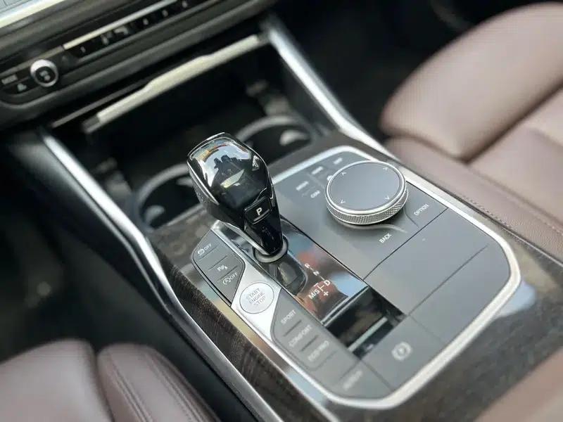 2020 BMW 3 Series 325Li M Sport Package — миниатюра 19