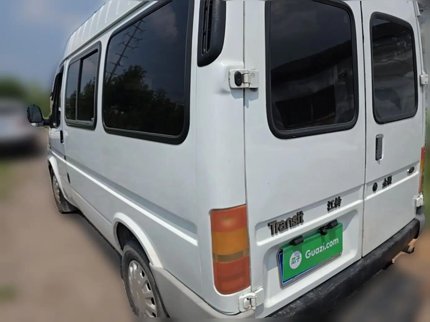 Ford Classic Transit 2013 2.8T Diesel Logistics Model with Short Wheelbase and Mid-Roof JX493ZLQ4 — миниатюра 4