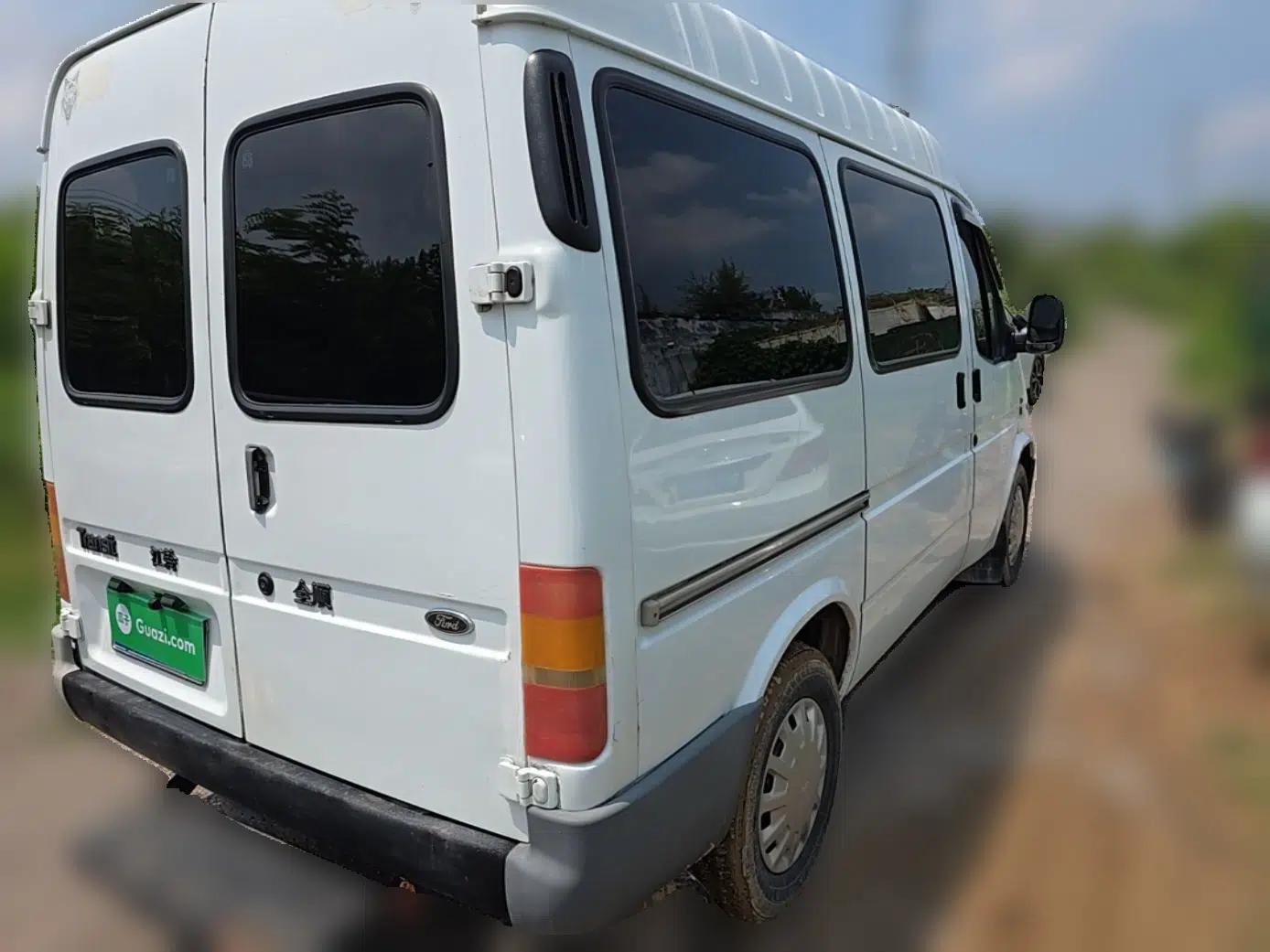 Ford Classic Transit 2013 2.8T Diesel Logistics Model with Short Wheelbase and Mid-Roof JX493ZLQ4 — миниатюра 6