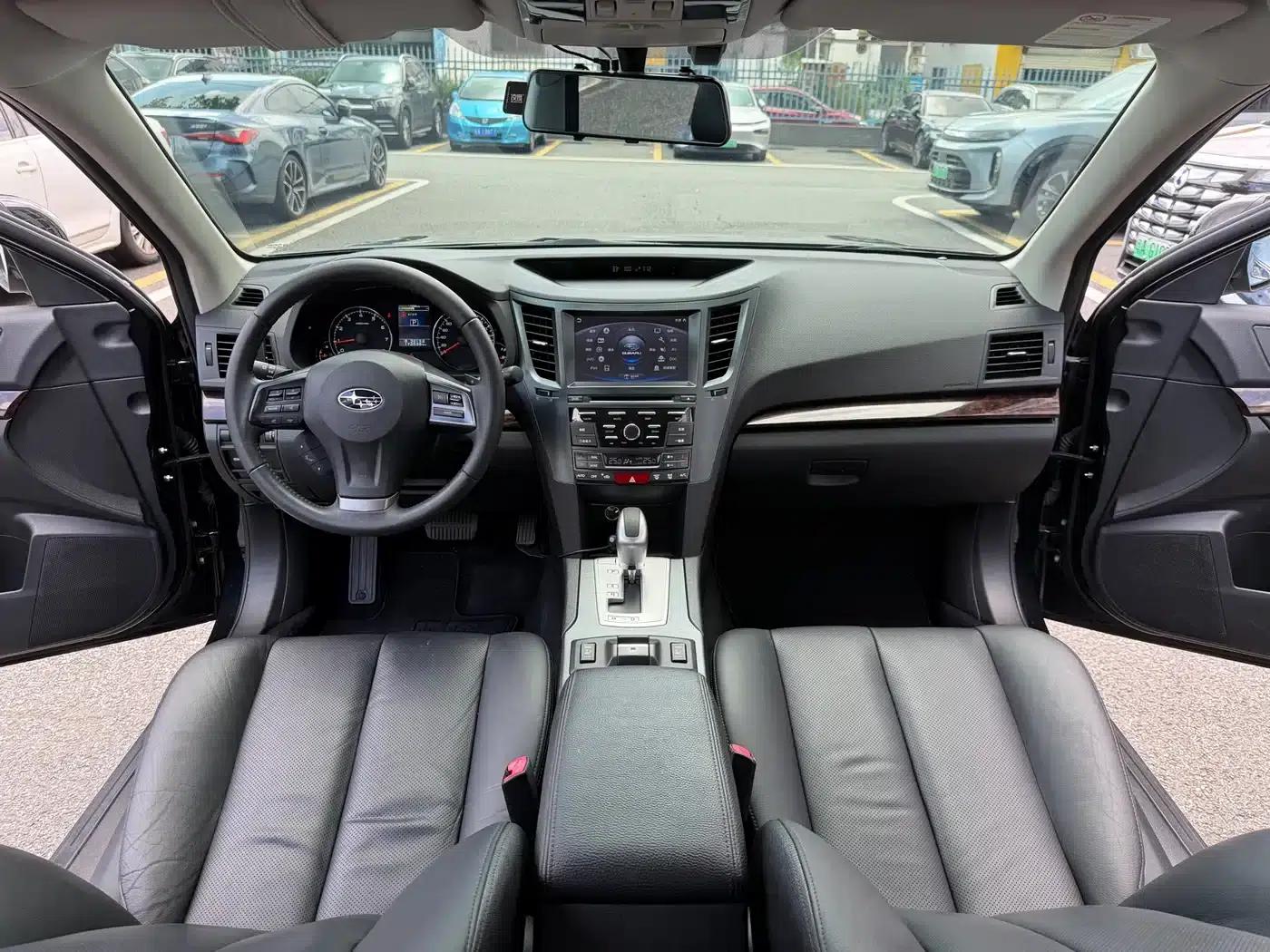 Outback 2013 2.5i Luxury Edition — миниатюра 13